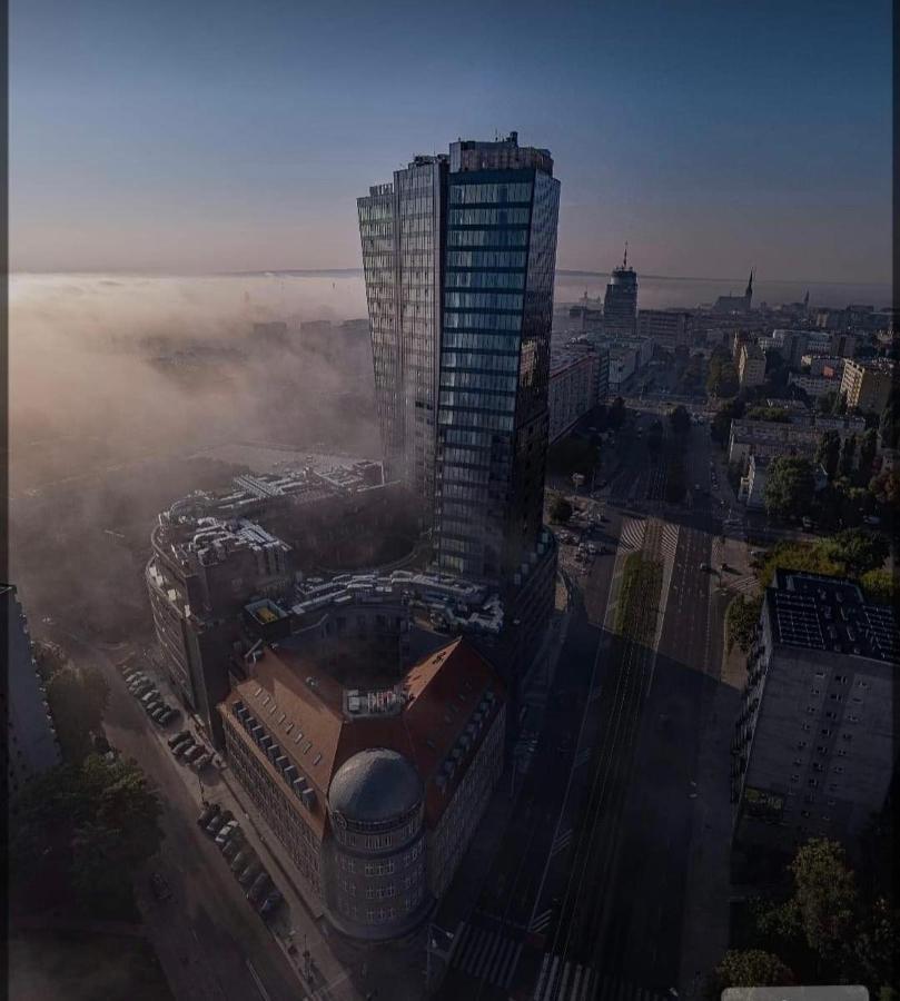 Hanza Tower De Lux Apartament 슈체친 외부 사진